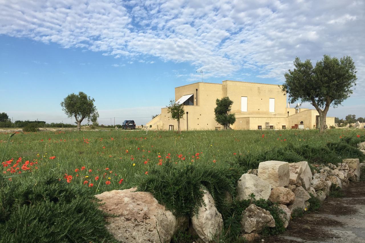 Masseria Gelsi Torre Chianca Exterior photo